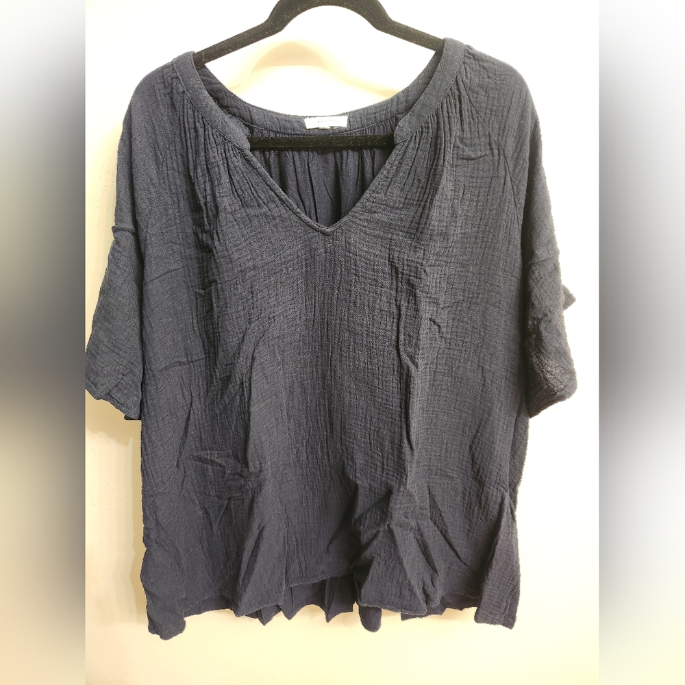 Maurices Bundle Of 2 Womens Tops: Navy and Peach Size 3X - Picture 2 of 5